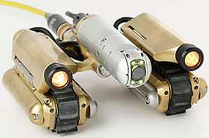 Inspektionsroboter auf Raupen - Versatrax 100™ - Inuktun InCommand Robotics LLC - wasserdicht / Miniatur / kompakt