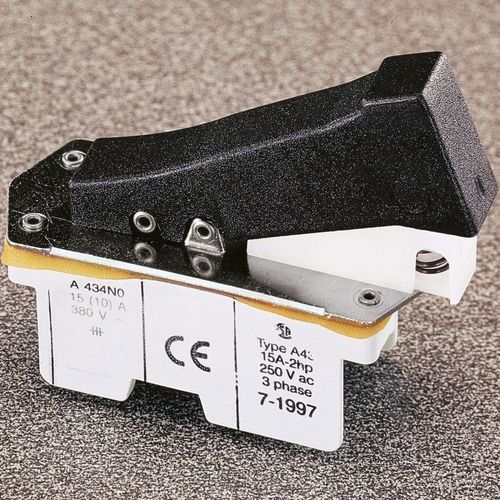 Hebelschalter - LLA424N0A - BREMAS BETTER SWITCHES - zweipolig / Industrie / Kunststoff