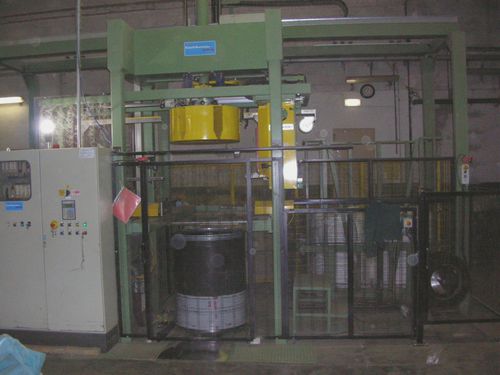 Hydraulische Presse - Valvan Baling Systems NV - Kompression / für Kanister / Säulen