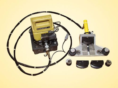 Hydraulische Biegemaschine - BBG2 - hebö Maschinenfabrik GmbH - Rohr