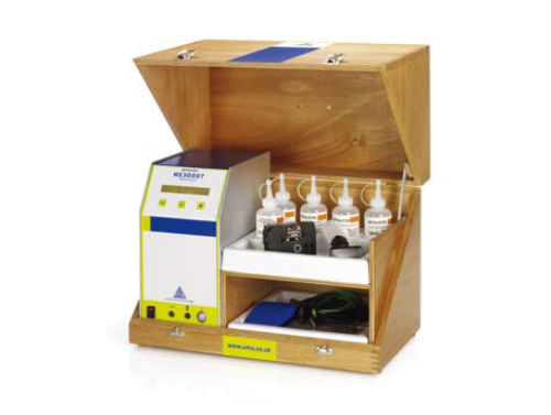 Lasermarkiermaschine - ME3000T - Universal Marking Systems - Tisch / digital gesteuert / programmierbar