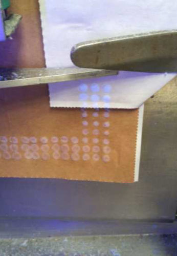 Klebevorrichtung durch Bodenverklebung - ERO Gluing Systems - für die Verpackungsindustrie