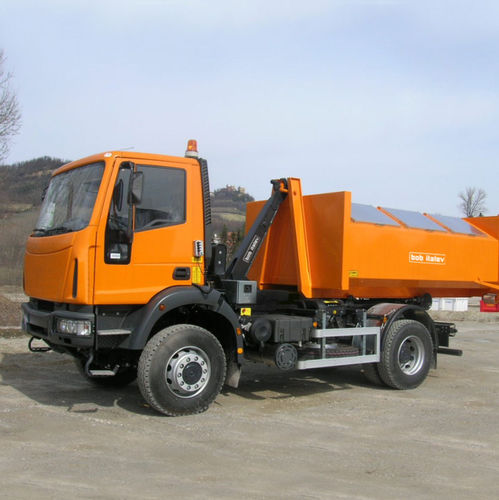 Abrollkipper mit LKW Haken - A10 series - BOB SISTEMI IDRAULICI SPA - Teleskop / Gelenkarm
