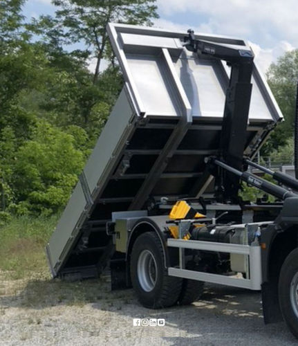 Abrollkipper mit LKW Haken - T16 MS series - BOB SISTEMI IDRAULICI SPA - Teleskop