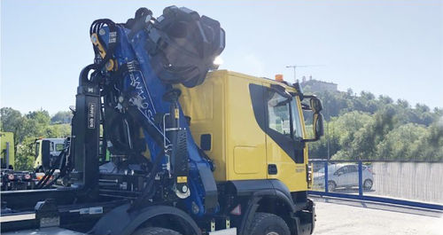 LKW-montierter Kran - W110 S2 - BOB SISTEMI IDRAULICI SPA - zusammenklappbar / für Hubanwendungen / hydraulisch
