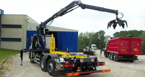 LKW-montierter Kran - W 150 S2 - BOB SISTEMI IDRAULICI SPA - zusammenklappbar / für Hubanwendungen / hydraulisch