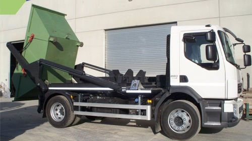 Abrollkipper mit LKW Haken - MB 10 - BOB SISTEMI IDRAULICI SPA - Gelenkarm