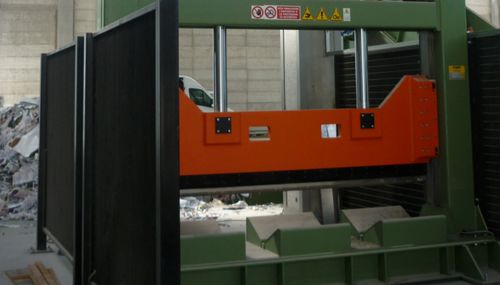 Cutter-Schneidemaschine - TB40 - CO.PAR.M. SRL - für Papier / für Papprohre / für Spaltanwendungen