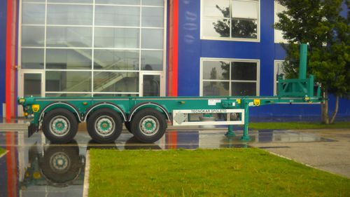 Plattform-Sattelauflieger - TCR - TECNOKAR TRAILERS SRL - 3-Achsen / angehängt