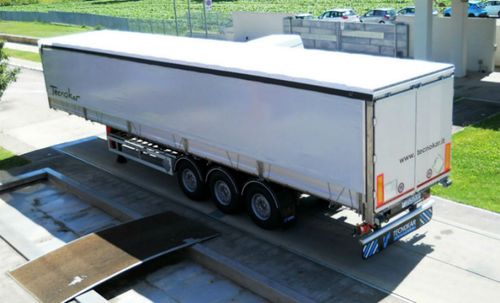 Kipper-Sattelauflieger - Libero - TECNOKAR TRAILERS SRL - 3-Achsen / angehängt / Multifunktion
