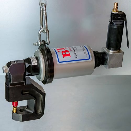 Pneumatische Clinch-Handzange - ULG-H7 - BTM Europe Blechverb. GmbH