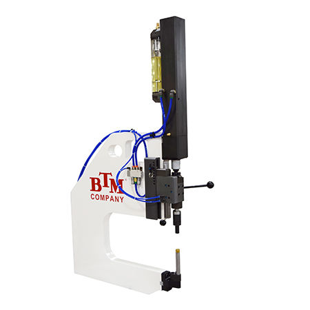 Clinchmaschine - MCP-44 - BTM Europe Blechverb. GmbH