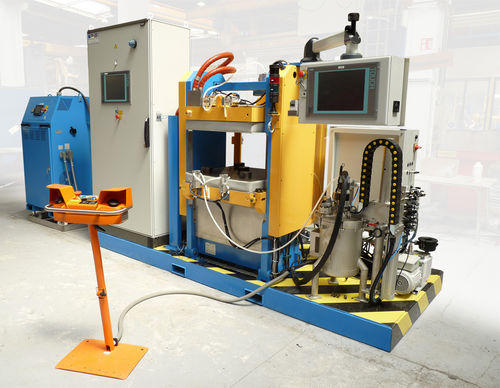Manuelle Presse - PINETTE EMIDECAU INDUSTRIES - elektrisch / RTM-Form / für Produktion