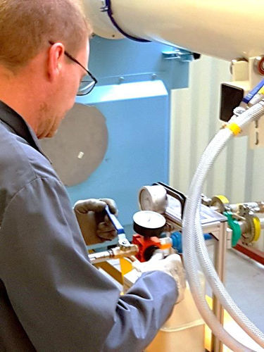 Maßgefertigter Prüfstand - TEST URANINE - NEU-JKF
