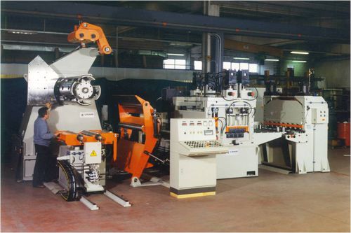 Handbediente Querteilanlage - CISAM IMPIANTI s.r.l. Press Feeding Equipment - für Metallbänder