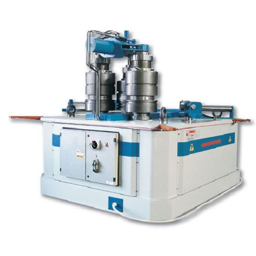 Profilbiegemaschine - TH - Omcca S.R.L. - hydraulisch / mit 3 Rollen / vertikal