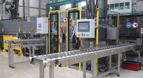 Automatische Montagemaschine - H&T ProduktionsTechnologie GmbH - für Industrieanwendungen / für Automobilanwendungen / linear