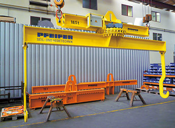 Einträger-Lasttraverse - Pfeifer - horizontal / Schwenk