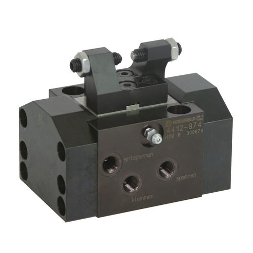 Schwimmendes Klemmelement - B1.732 series - Römheld GmbH Friedrichshütte - hydraulisch / für Werkstücke / zur maschinellen Fertigung