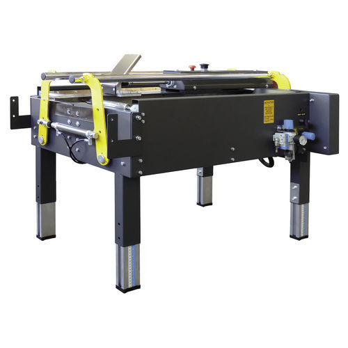 Halbautomatischer Kartonaufrichter - F105 - SIAT - pneumatisch / für die Lebensmittelindustrie / für die Pharmaindustrie