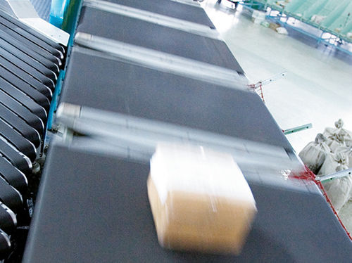 Flexibles Förderband - Forbo Siegling GmbH - glatt / homogen / für die Lebensmittelindustrie