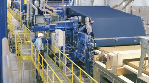 Glattes Förderband - Forbo Siegling GmbH - MDF / Polyester / Spanplatte