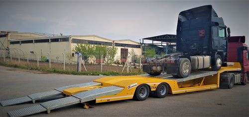 Gooseneck-Sattelauflieger - Gt Semi Trailers - mit LKW Haken / 3-Achsen / 2-Achsen