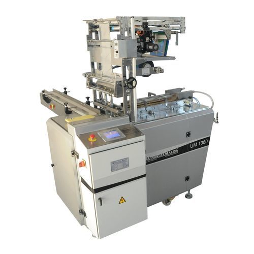 PLC-gesteuerte Verpackungsmaschine - UM 1080 - Uygurlar Makina - horizontal / Tabak / für Seife