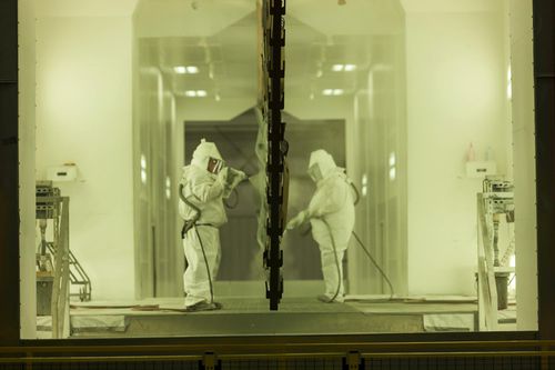 Geschlossene Pulverbeschichtungskabine - CTI Systems S.à r.l. - automatisch