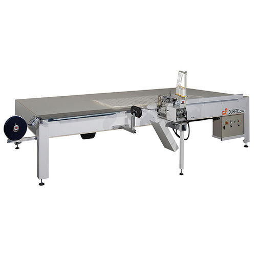 Gewebe-Overlock - F 16 - DUEFFE - Tisch