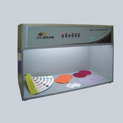 Farbabmusterungs-Lichtkabine - G210N7 - SDL ATLAS