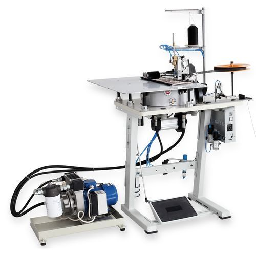 Einzelnadel-Teppichkettelmaschine - TITAN 4500CHC - Vandewiele - Einfaden / mit Kantenabschneider / mit Puller