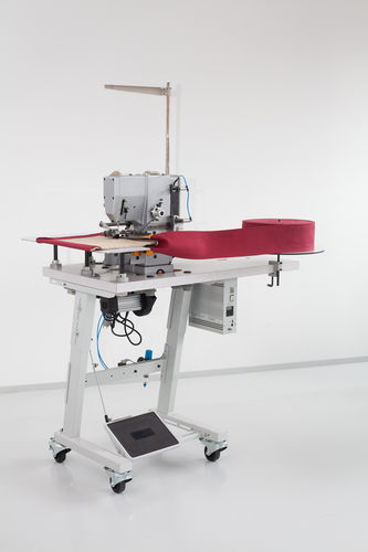 Doppelkettenstich-Teppichkettelmaschine - TITAN 3700C - Vandewiele - Einzelnadel / 2-Faden / elektronisch