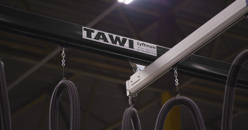 Festinstallierter Kran - TAWI - Teleskop / für Baustelle / für Hubanwendungen