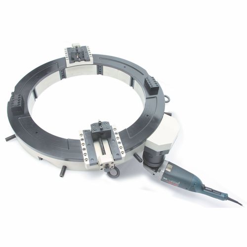 Tragbare Rohrtrenn- und Anfasmaschine - SFM-1824 - MAUCOTOOLS SRL