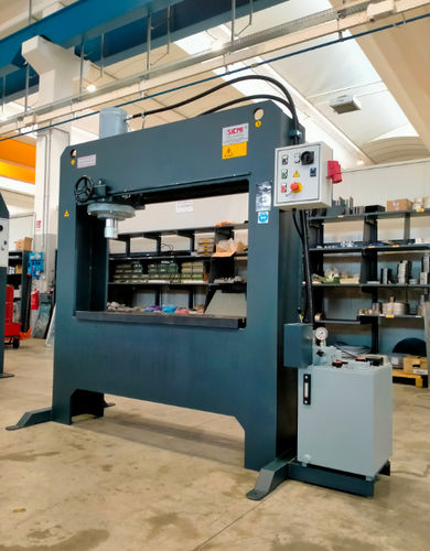 hydraulische Presse - SICMI