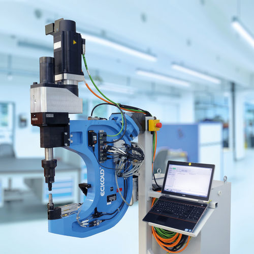Clinchmaschine - ECKOLD technics GmbH & Co. KG