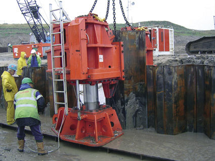 Spundbohlen-Zieher - X series - PAJOT
