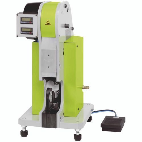 Profil-Crimpmaschine - 636 084 3 - RENNSTEIG WERKZEUGE GMBH - für Aderendhülsen / manuell / pedalbetrieben