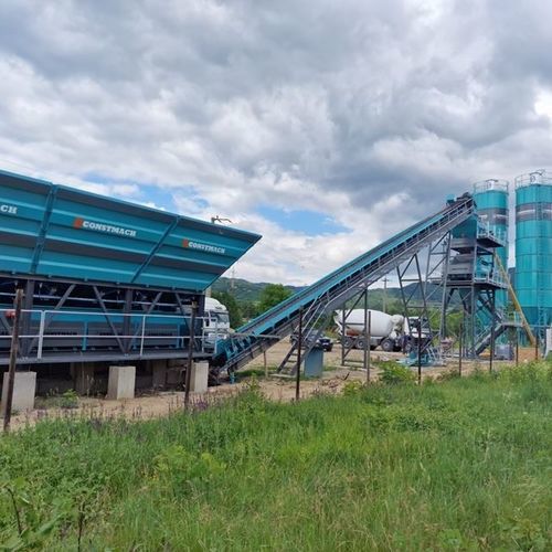 Festinstallierte Betonmischanlage - CONSTMACH Concrete Plants & Crushers - automatisch / kompakt
