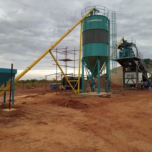 Mobile Betonmischanlage - CONSTMACH Concrete Plants & Crushers - kompakt / automatisch / Einwellen