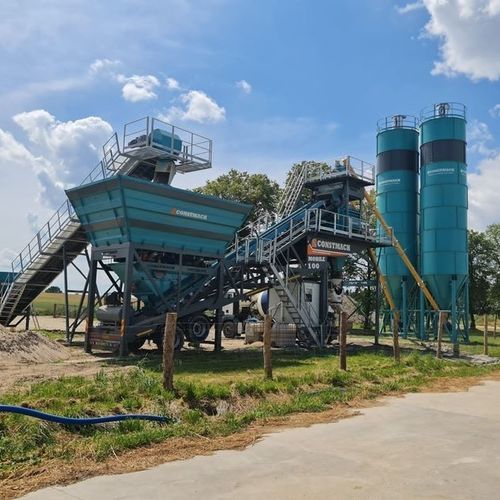 Mobile Betonmischanlage - CONSTMACH Concrete Plants & Crushers - kompakt / automatisch / Einwellen