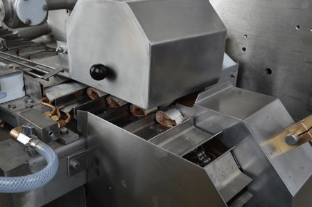 Schlacht- und Zerlegeanlage / für Hering - VMK16M60 - VMK Fish Machinery - für Makrele / Sardinen
