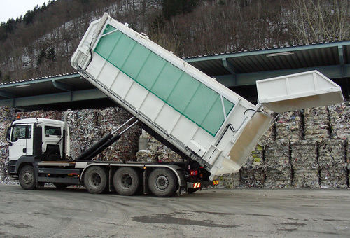 Absetzcontainer - Werner & Weber GmbH
