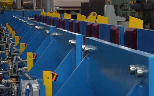 Handhabungsgerät für Werkstatt - Outlet trough V5 hot	 - Cartacci S.r.l. - automatisch