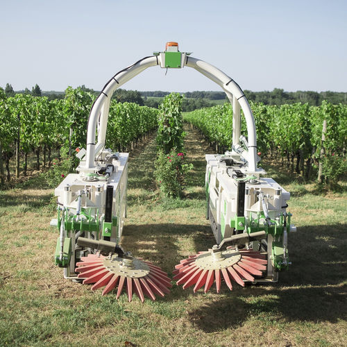 Roboter zur Unkrautvernichtung - TED - NAIO-TECHNOLOGIES