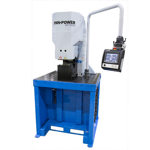 Schlauchpresse - SP1200 - Lillbacka Finn-Power - automatisch / seitlich beladbar / mit seitlicher Öffnung