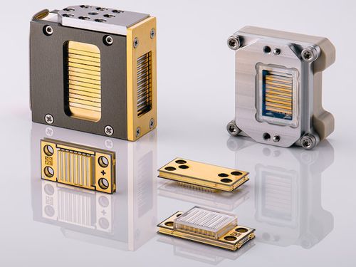 Laserdioden-Barren / Mehrbarren - JOLD-A series - JENOPTIK AG - mit kontinuierlicher Welle / mit quasi-kontinuierlicher Welle / Festkörper
