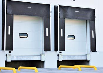 Einziehbare Verladeschleuse - Alapontlogistics - Ladung