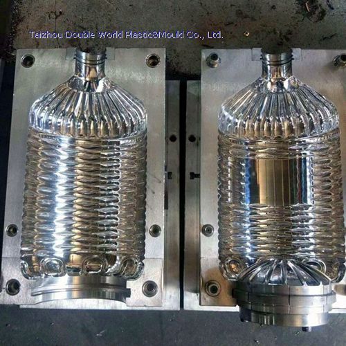 Mehrfachkavitäten-Blasform - DDW-BM100 - Taizhou Double World Plastic&Mould Co., Ltd. - für PET-Flaschen / für die Verpackungsindustrie / für die Luftfahrtindustrie